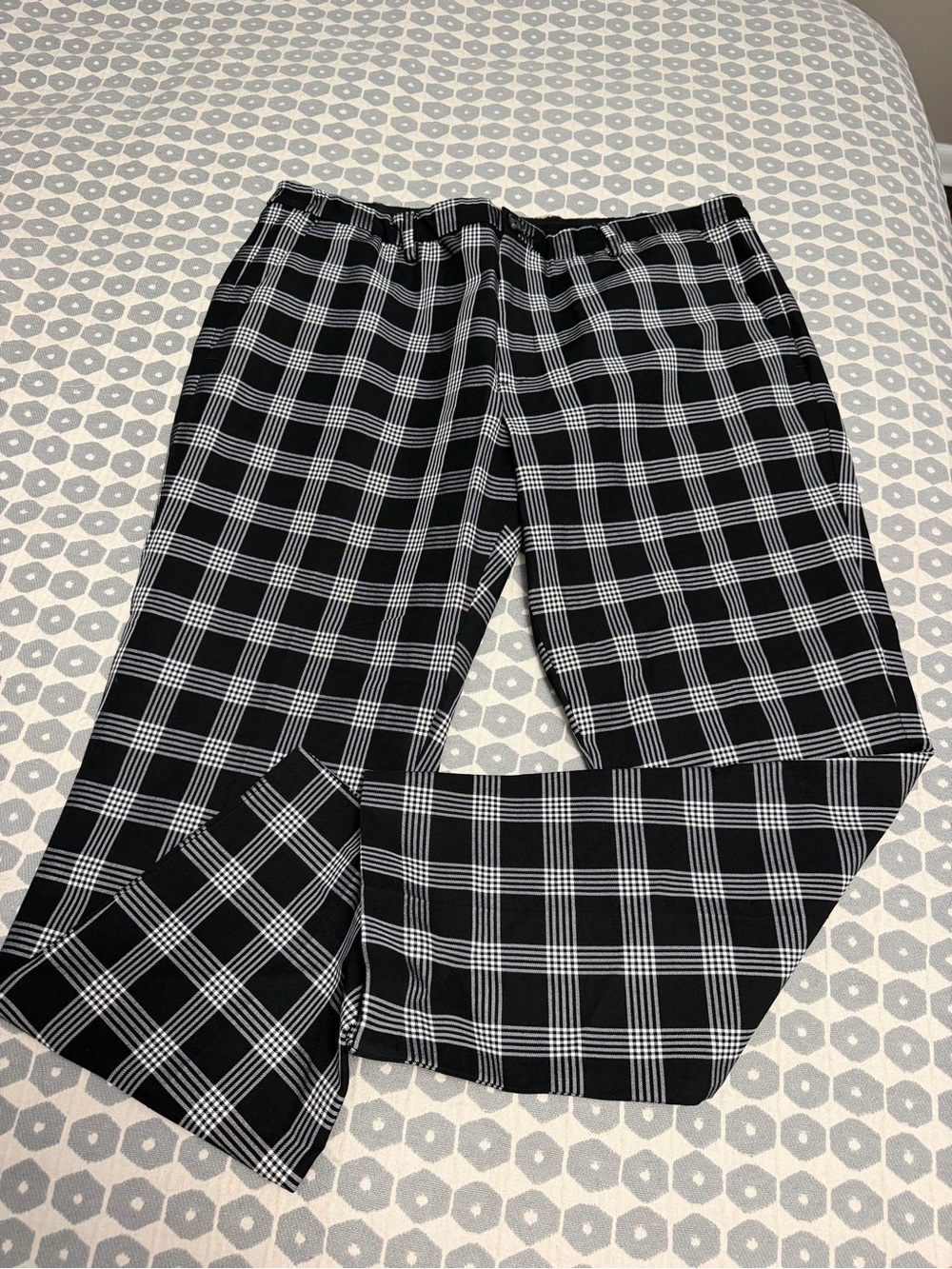 jf j.ferrar Black and White Plaid Men's Pants